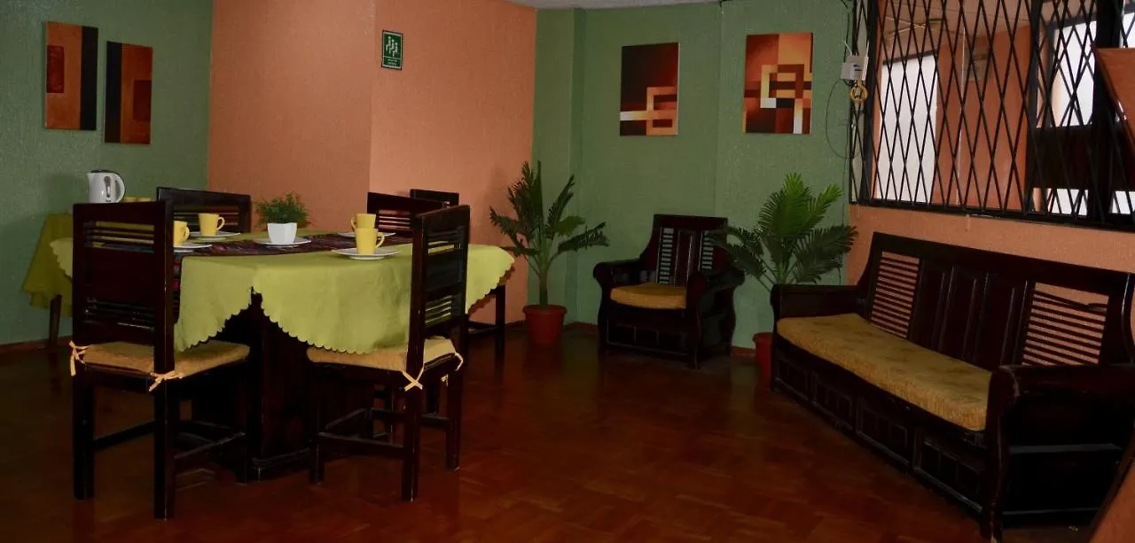 La Estacion Hostal Quito Ecuador